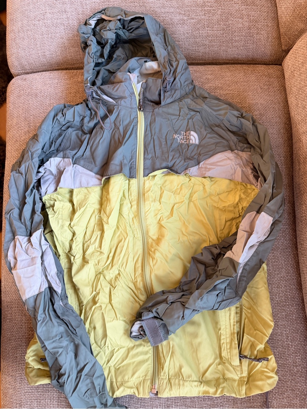 The North Face Women’s Two-Tone Hooded Windbreaker Jacket - Gray & Yellow